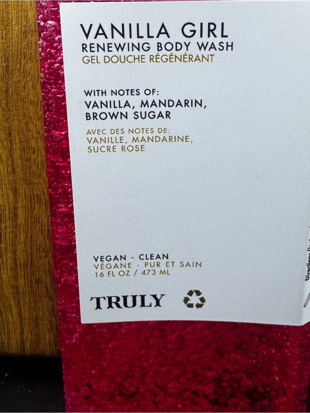 TRULY Vanilla Girl Renewing Body Wash - 🆕 - Picture 2 of 2
